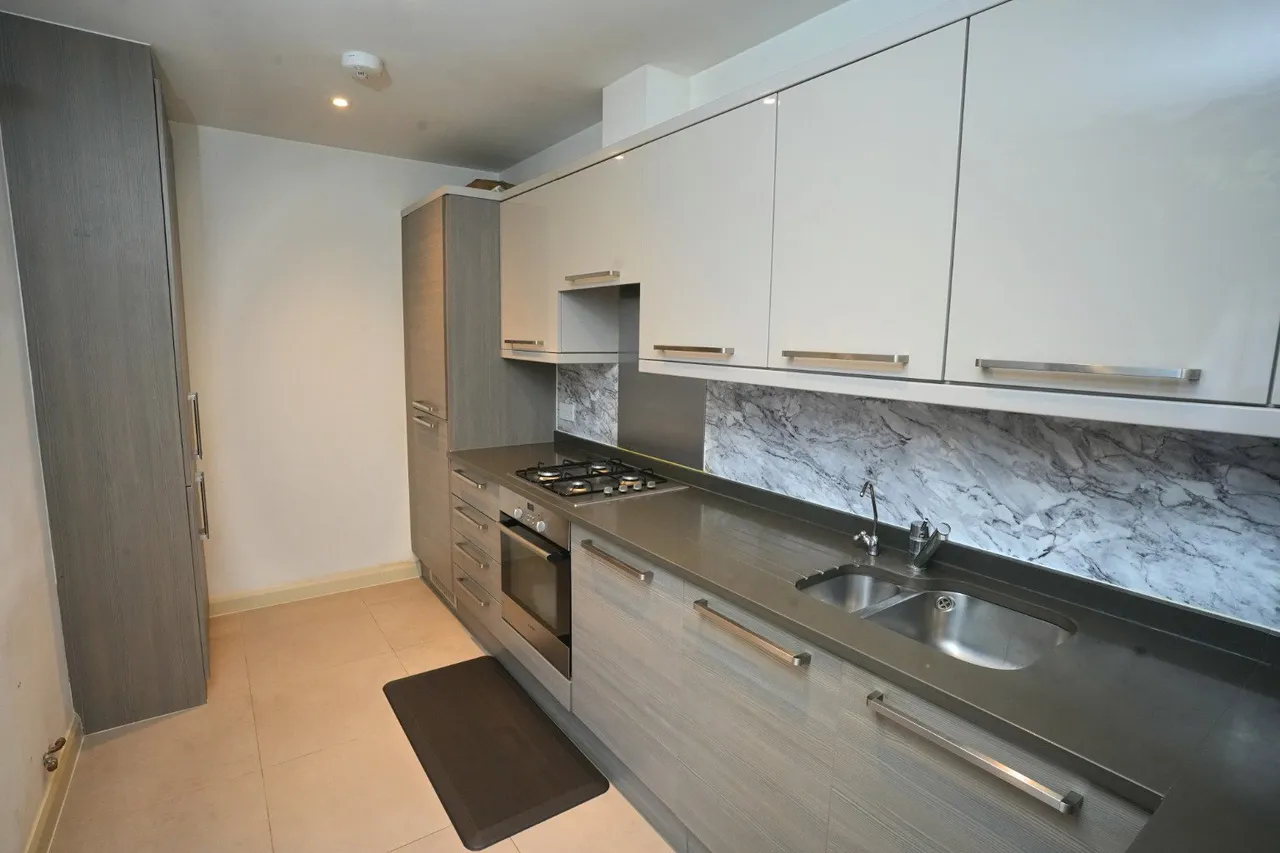 Alpine Road, London, NW9, photo 6
