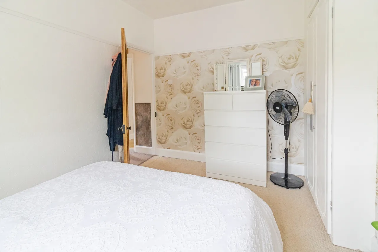 Bedford Road, Clophill, MK45, photo 17
