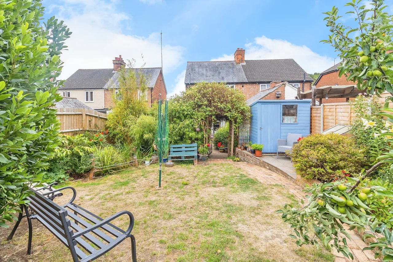 Bedford Road, Clophill, MK45, photo 3