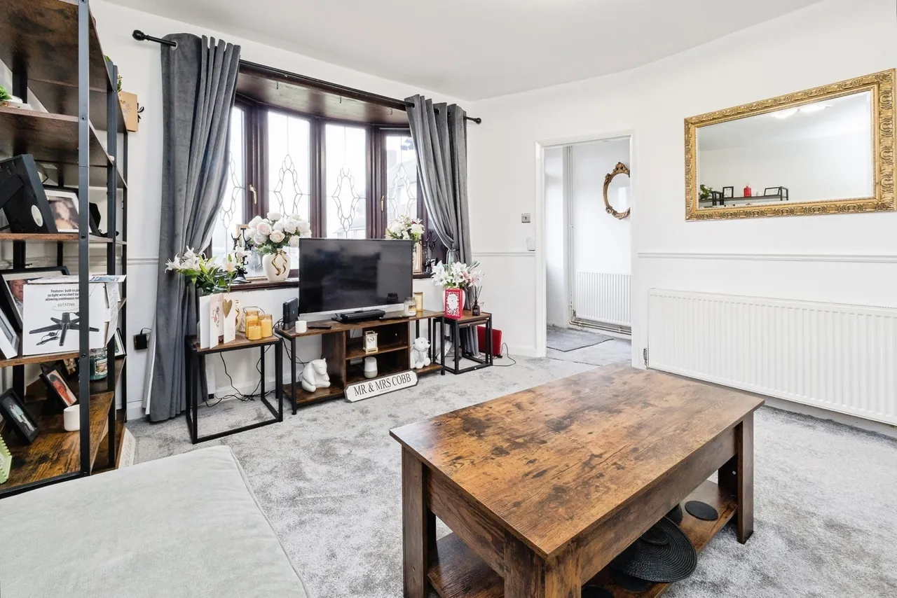 Fortin Close, South Ockendon, Essex, RM15, photo 3