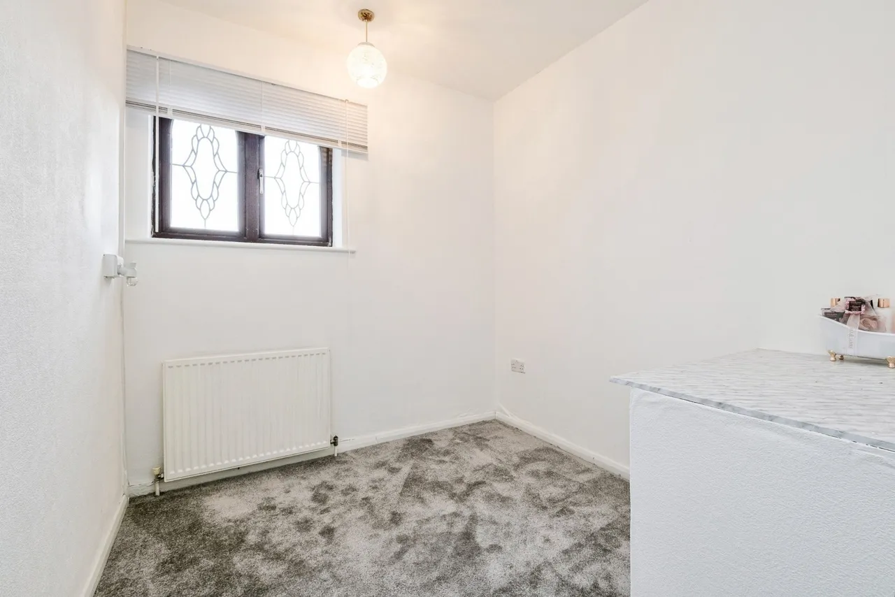 Fortin Close, South Ockendon, Essex, RM15, photo 18
