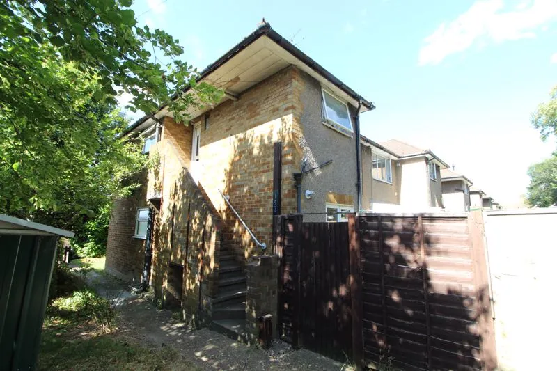 Roman Road, Luton LU4 9DL, photo 10