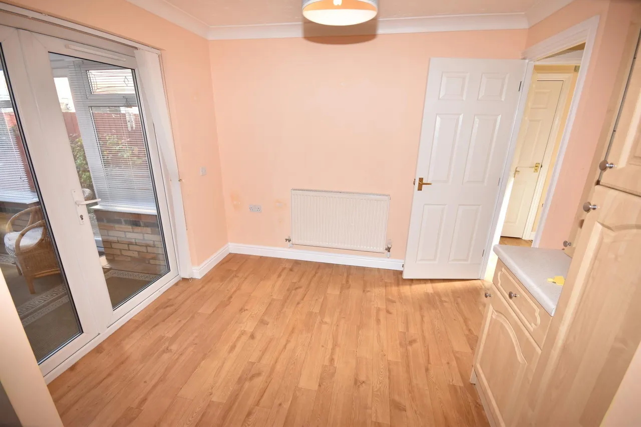 Keepers Way, Sleaford, NG34, photo 3