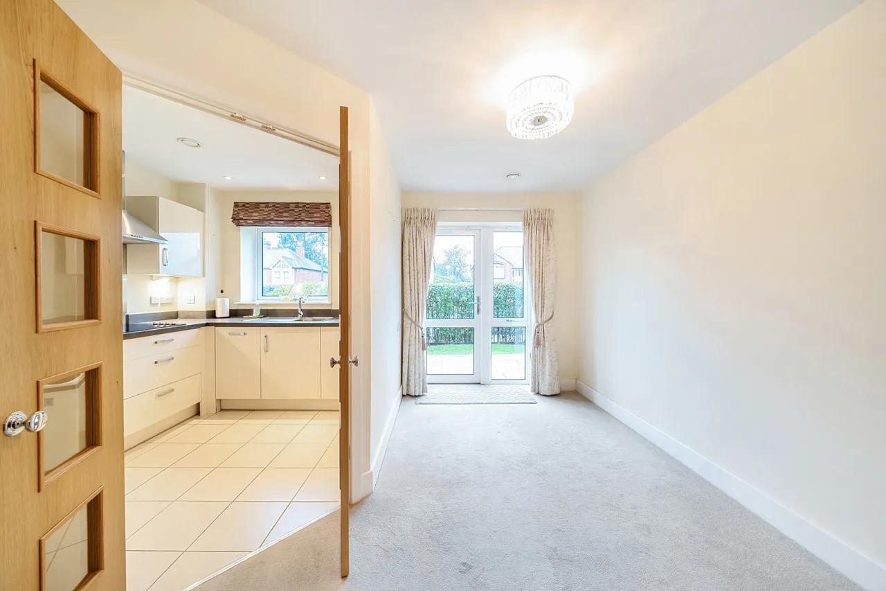 Josiah Drive, Ickenham, UB10, photo 4