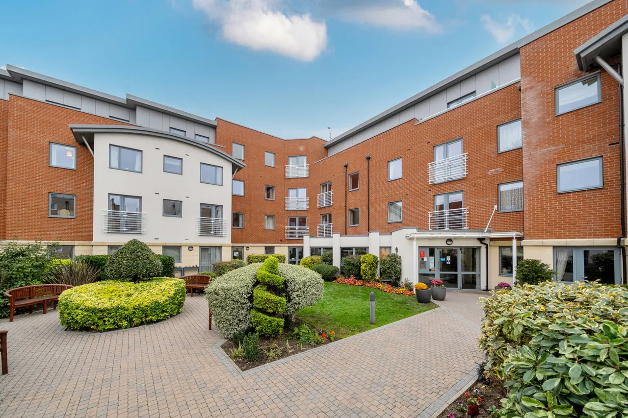Josiah Drive, Ickenham, UB10, photo 10