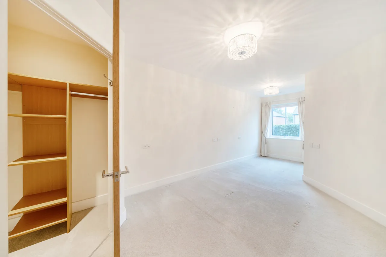 Josiah Drive, Ickenham, UB10, photo 14