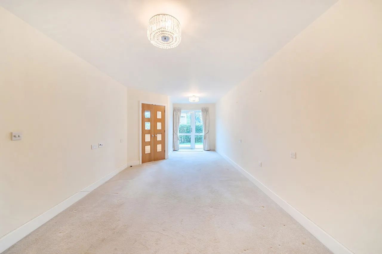 Josiah Drive, Ickenham, UB10, photo 15