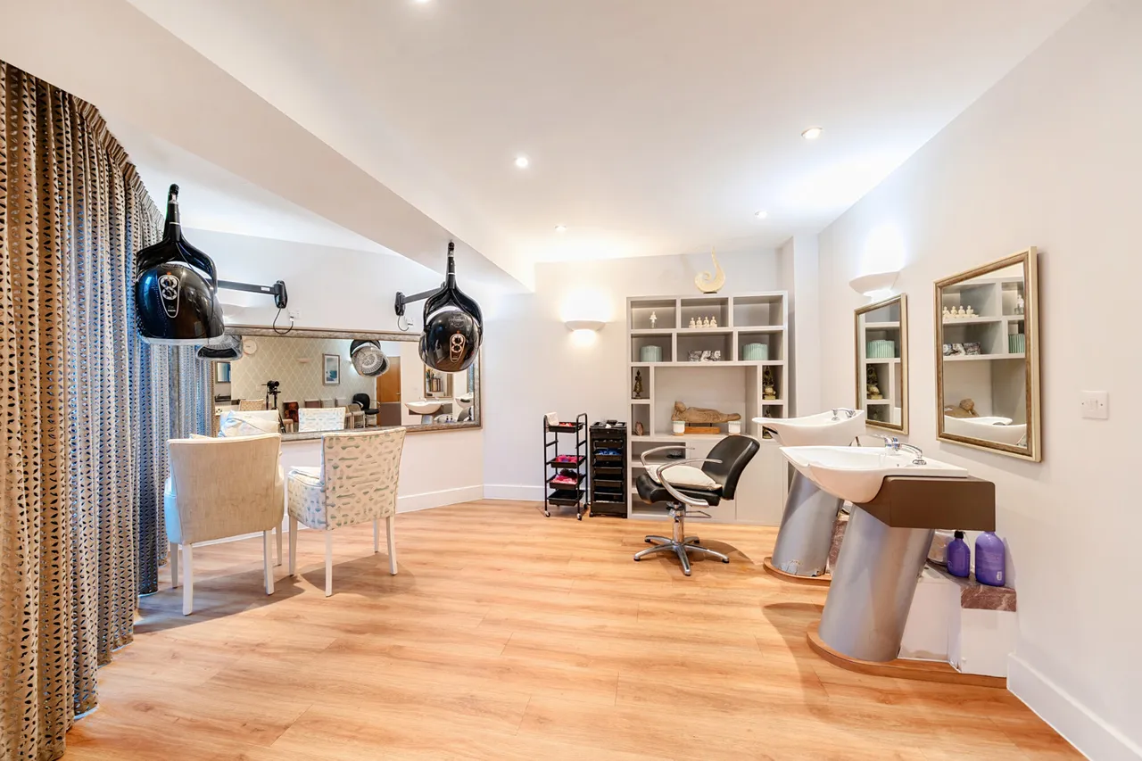 Josiah Drive, Ickenham, UB10, photo 19