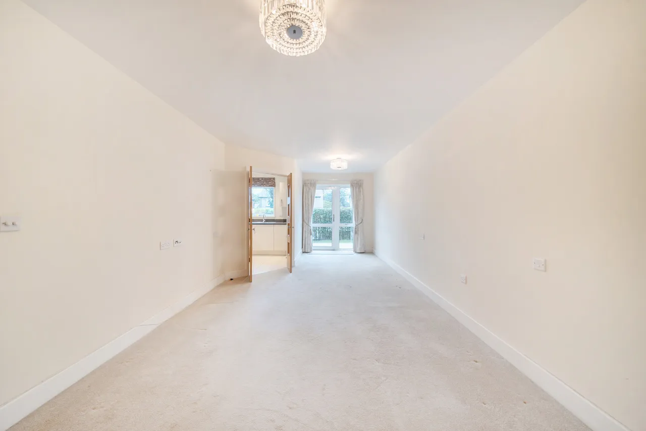 Josiah Drive, Ickenham, UB10, photo 16
