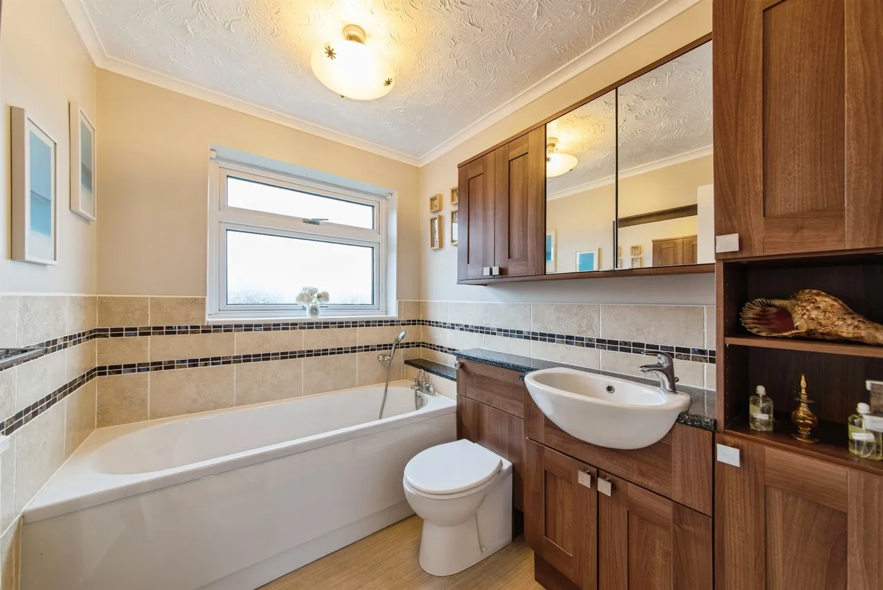 Town Farm Close, Pinchbeck, Spalding, photo 12