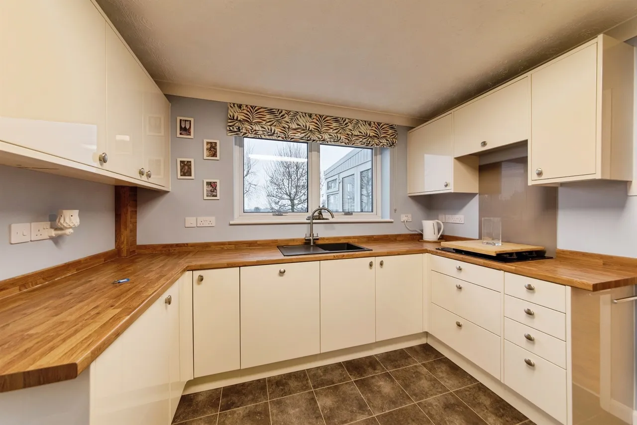 Town Farm Close, Pinchbeck, Spalding, photo 5