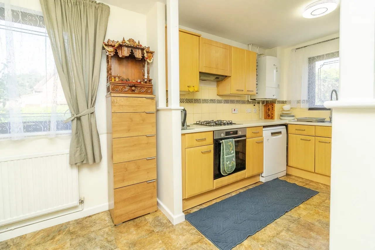 Northcroft, Shenley Lodge, Milton Keynes, Buckinghamshire, MK5, photo 8