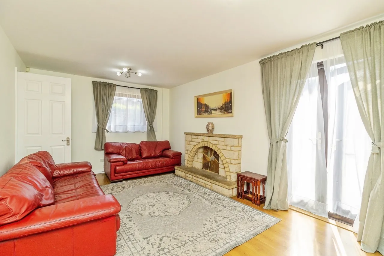 Northcroft, Shenley Lodge, Milton Keynes, Buckinghamshire, MK5, photo 6