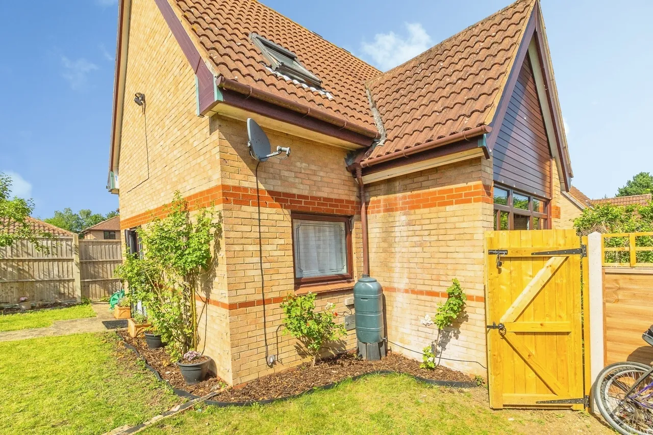 Northcroft, Shenley Lodge, Milton Keynes, Buckinghamshire, MK5, photo 16