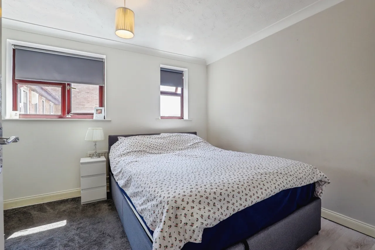 Aylewyn Green, Kemsley, Sittingbourne, Kent, ME10, photo 5