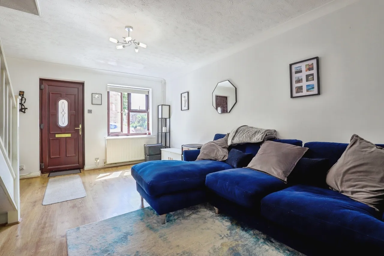 Aylewyn Green, Kemsley, Sittingbourne, Kent, ME10, photo 2