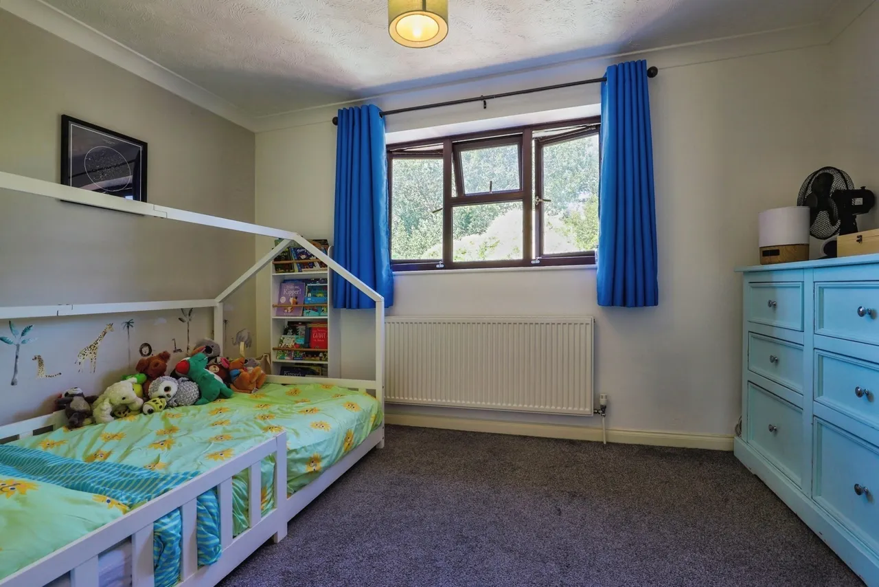 Aylewyn Green, Kemsley, Sittingbourne, Kent, ME10, photo 6