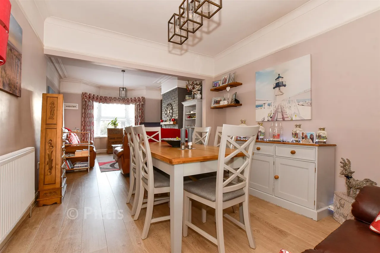 Leed Street, Sandown, PO36, photo 6