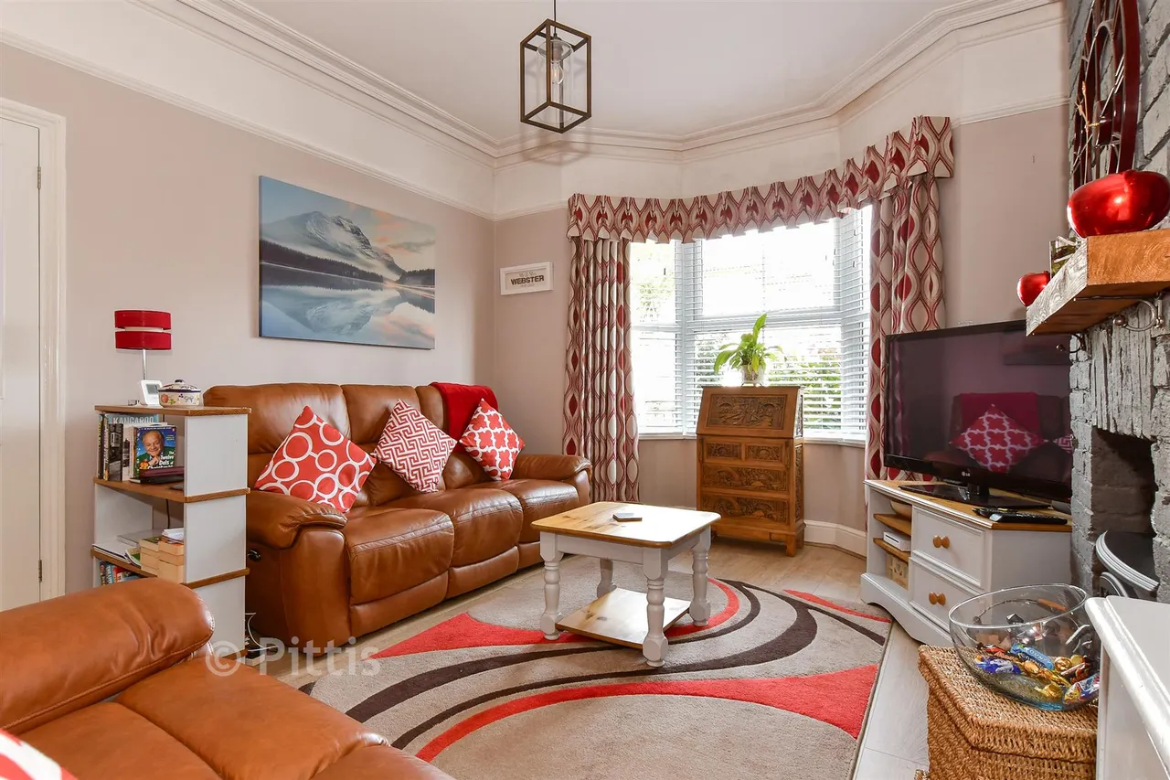 Leed Street, Sandown, PO36, photo 7