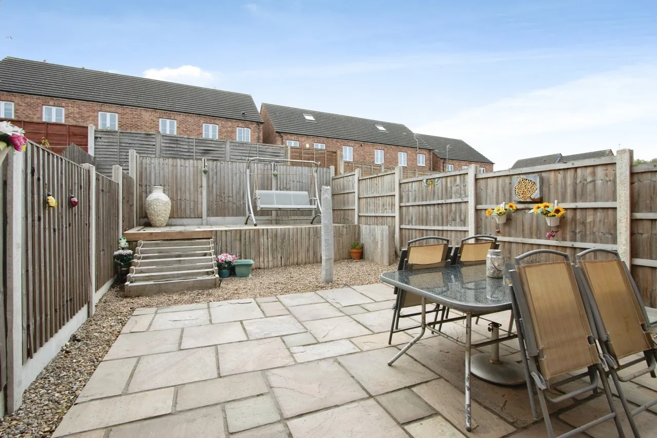 Lake View, Pontefract, WF8, photo 18