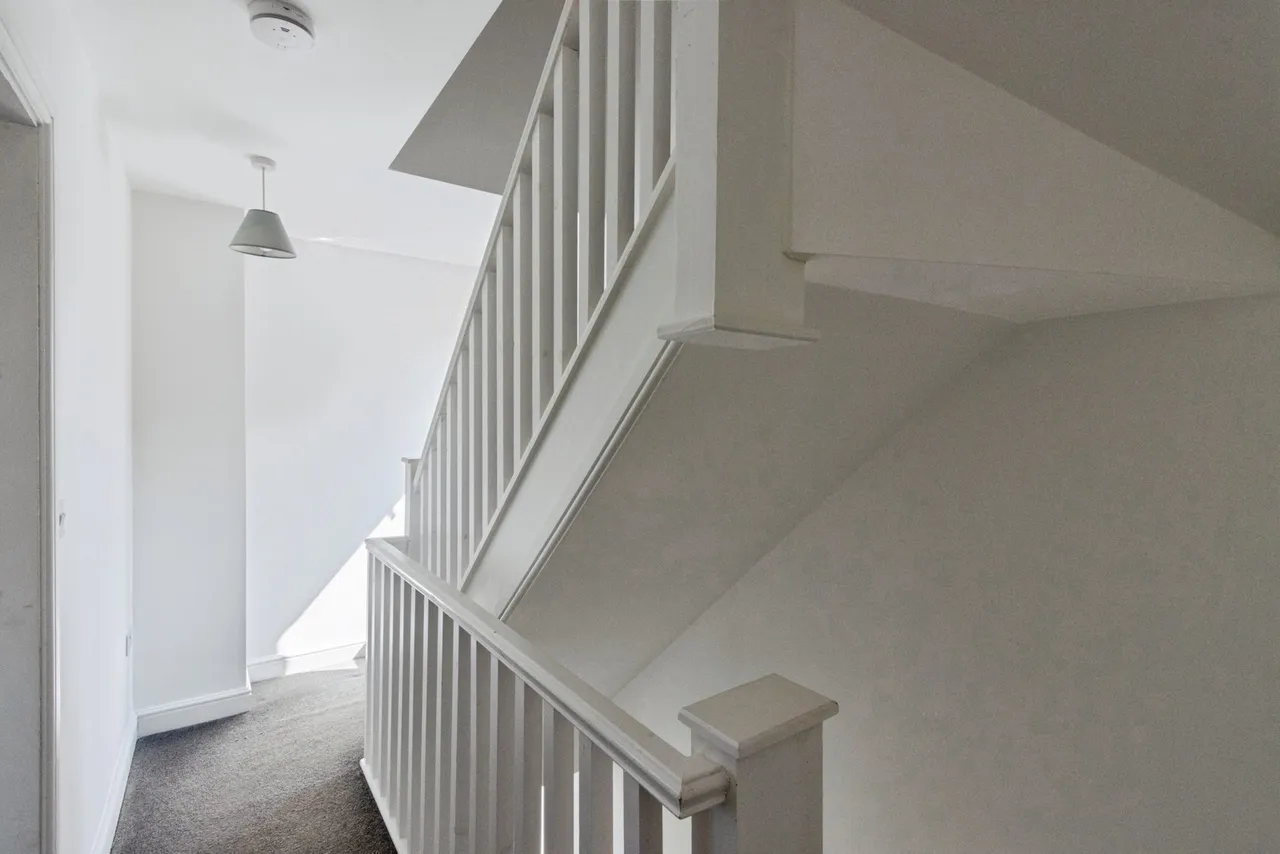 Elizabeth Court, WAKEFIELD, West Yorkshire, WF2, photo 10