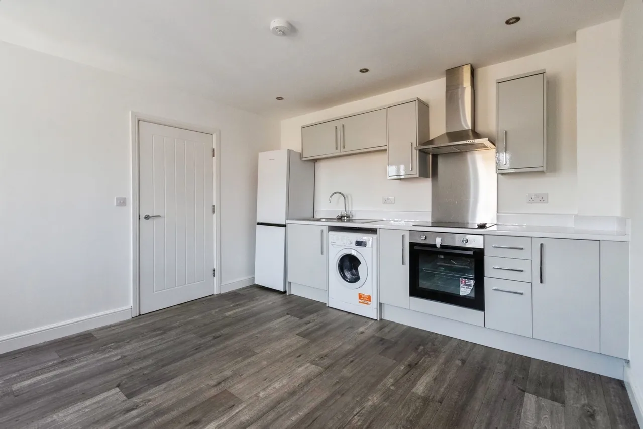 Elizabeth Court, WAKEFIELD, West Yorkshire, WF2, photo 2