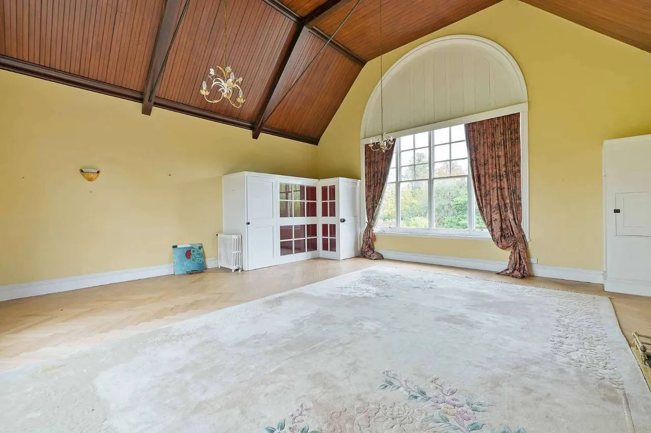 Lower Cookham Road, Maidenhead, Berkshire, SL6 8JU, photo 3