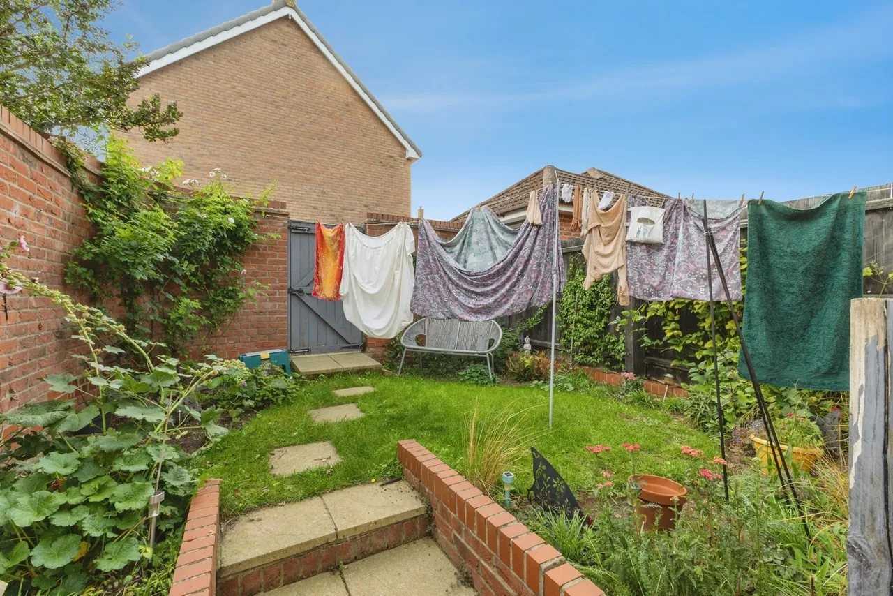 Evora Road, Wymondham, NR18, photo 14
