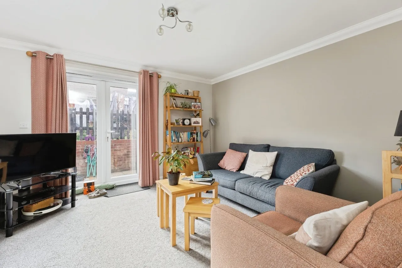 Evora Road, Wymondham, NR18, photo 2
