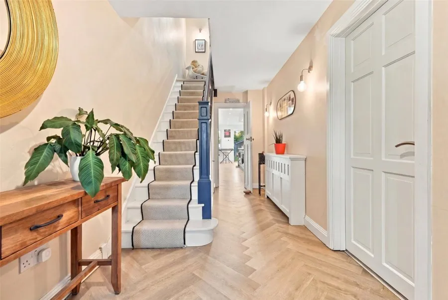 with 3 bedrooms in Sawbridgeworth, CM21, photo 5