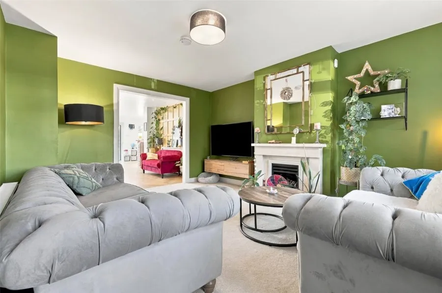 with 3 bedrooms in Sawbridgeworth, CM21, photo 4
