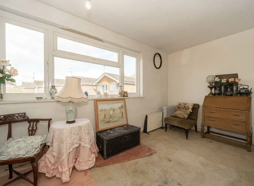 Fordbridge Road, Lower Sunbury, TW16, photo 8