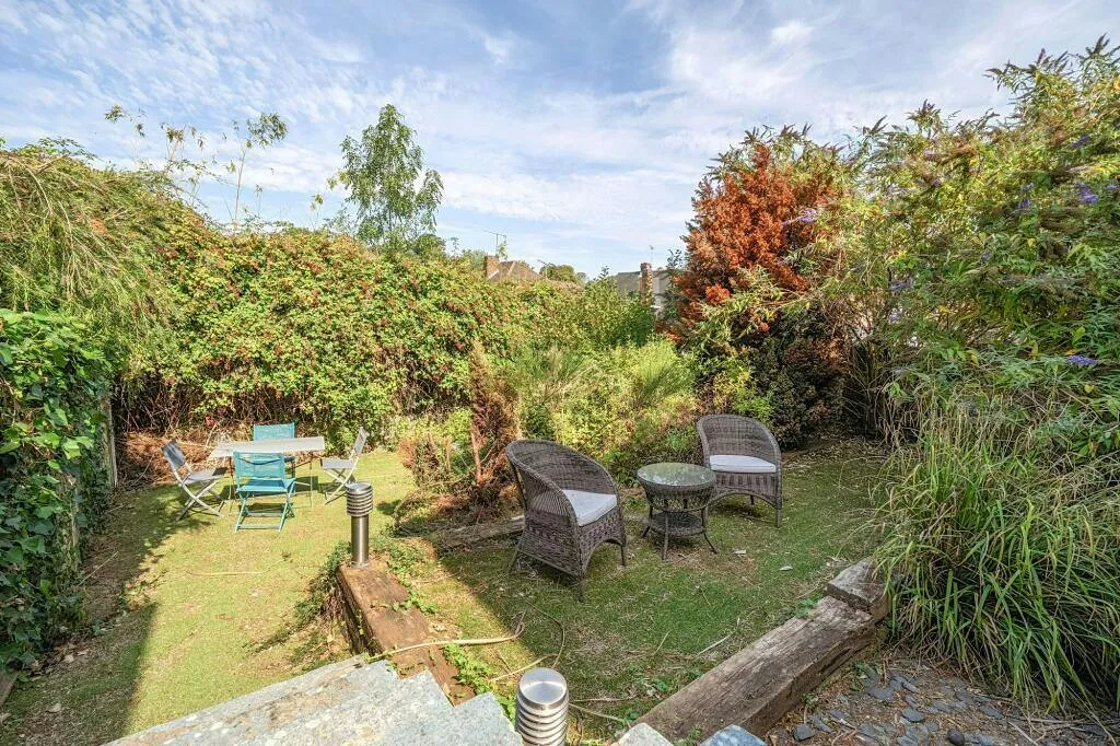 Glenfield Crescent, Southampton, SO18, photo 11