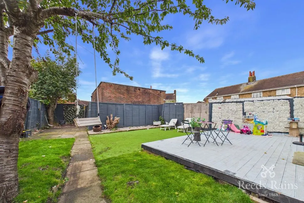 Langdale Road, Blackpool, FY4, photo 14