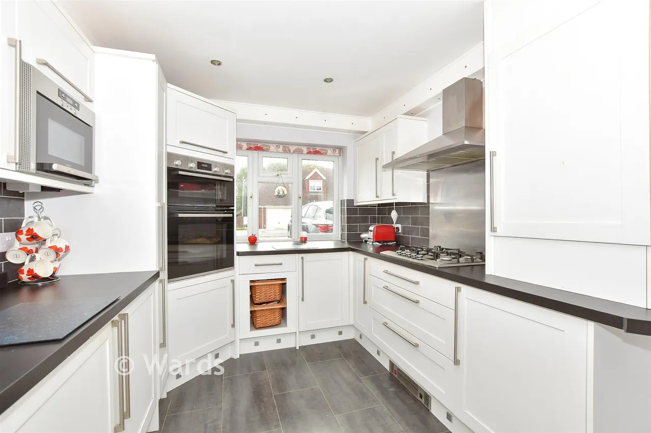 Robin Hood Lane, Lydd, TN29, photo 4