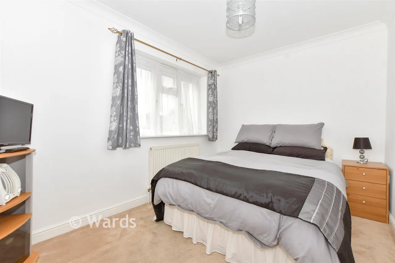 Robin Hood Lane, Lydd, TN29, photo 10