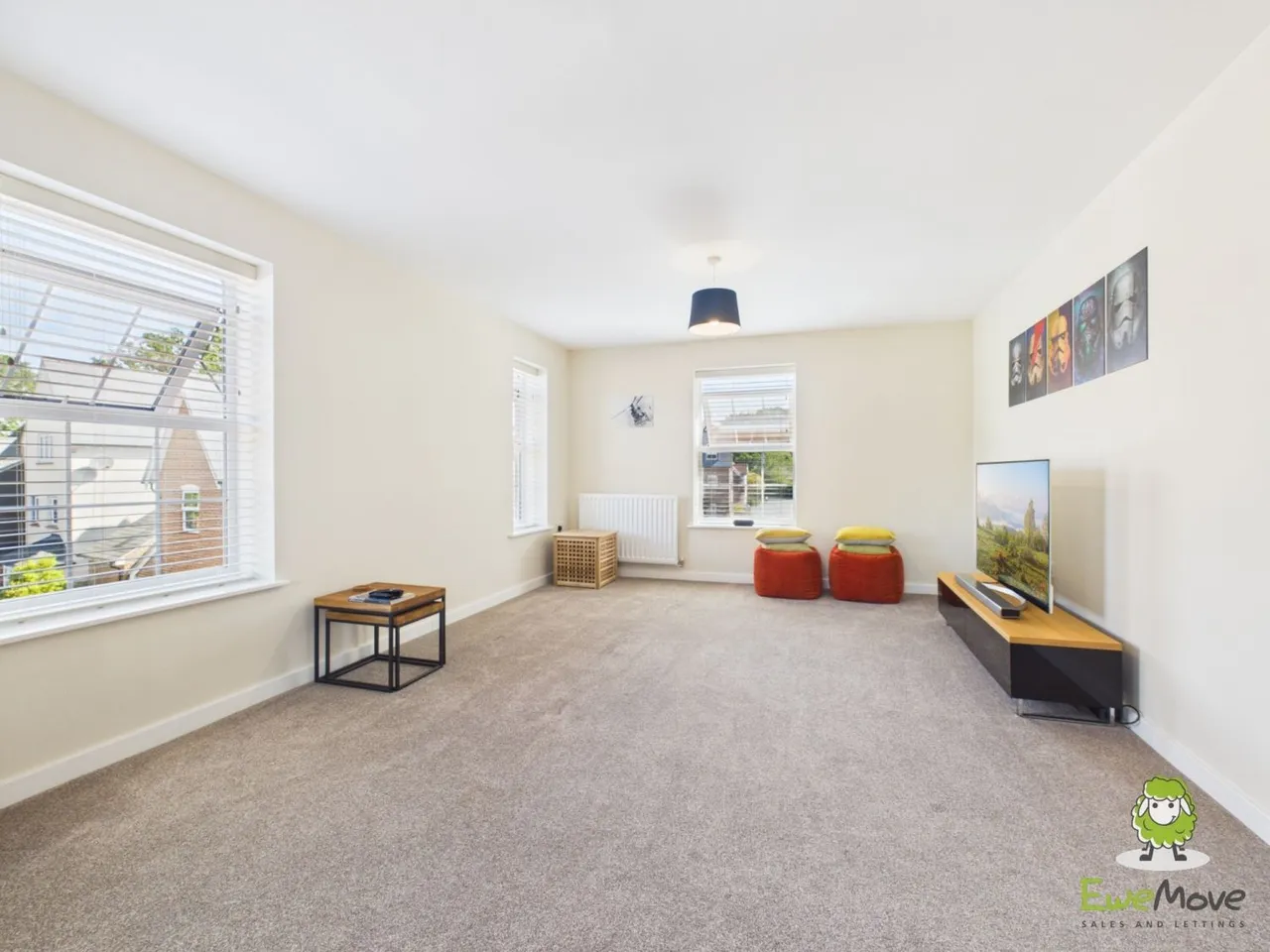 Redshank Crescent, Chineham, RG24, photo 4