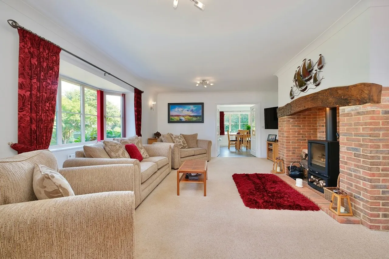High Street, Offord D'arcy, PE19, photo 4