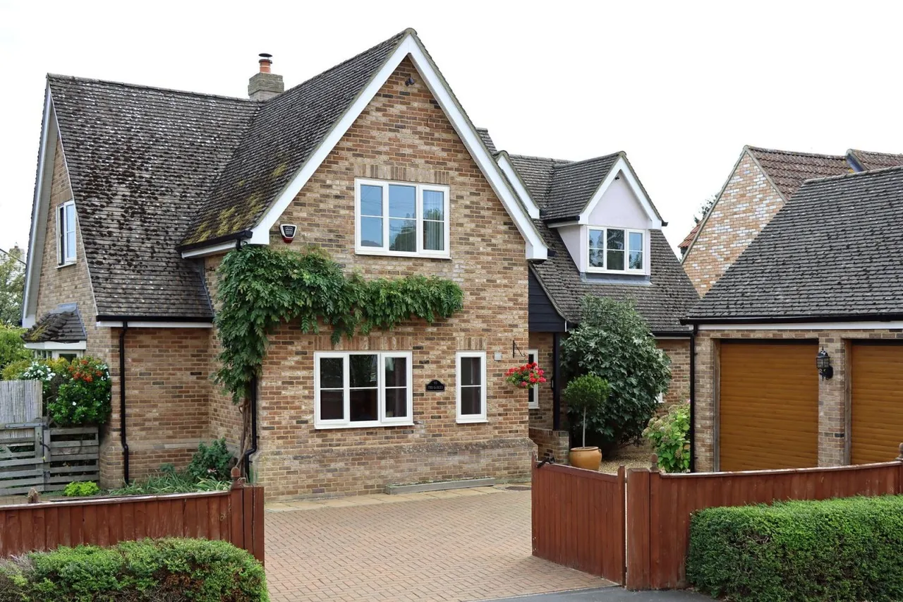 High Street, Offord D'arcy, PE19, photo 28