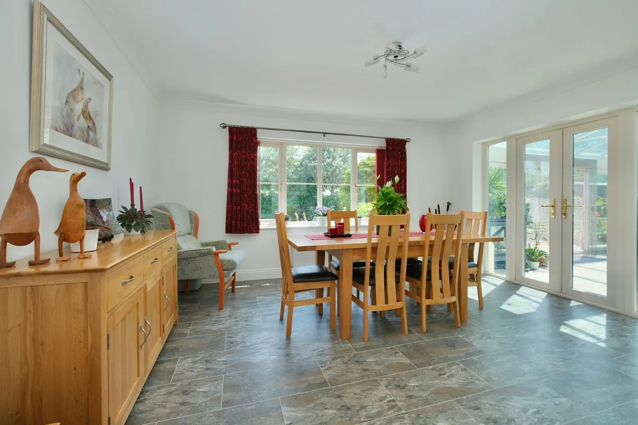 High Street, Offord D'arcy, PE19, photo 10