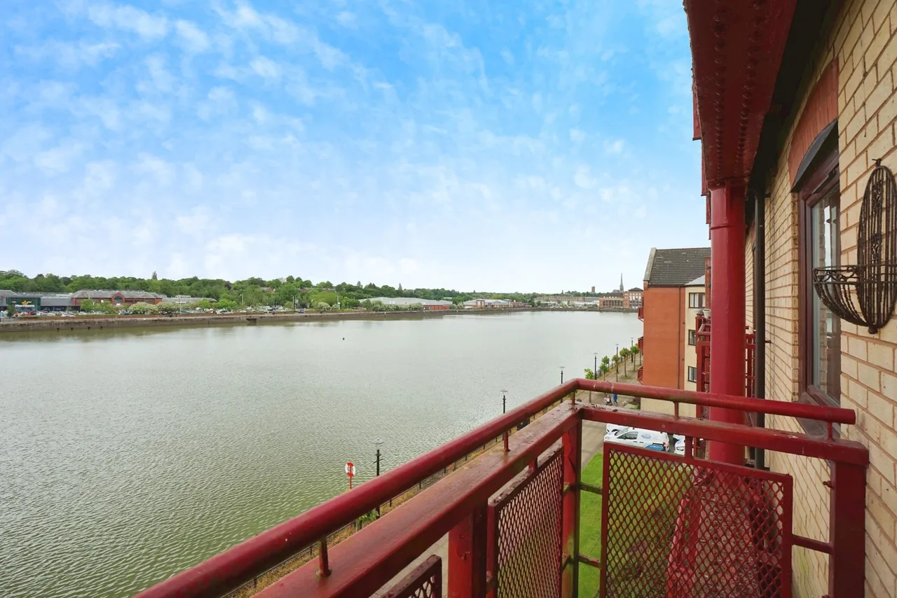 Navigation Way, Preston, PR2, photo 6