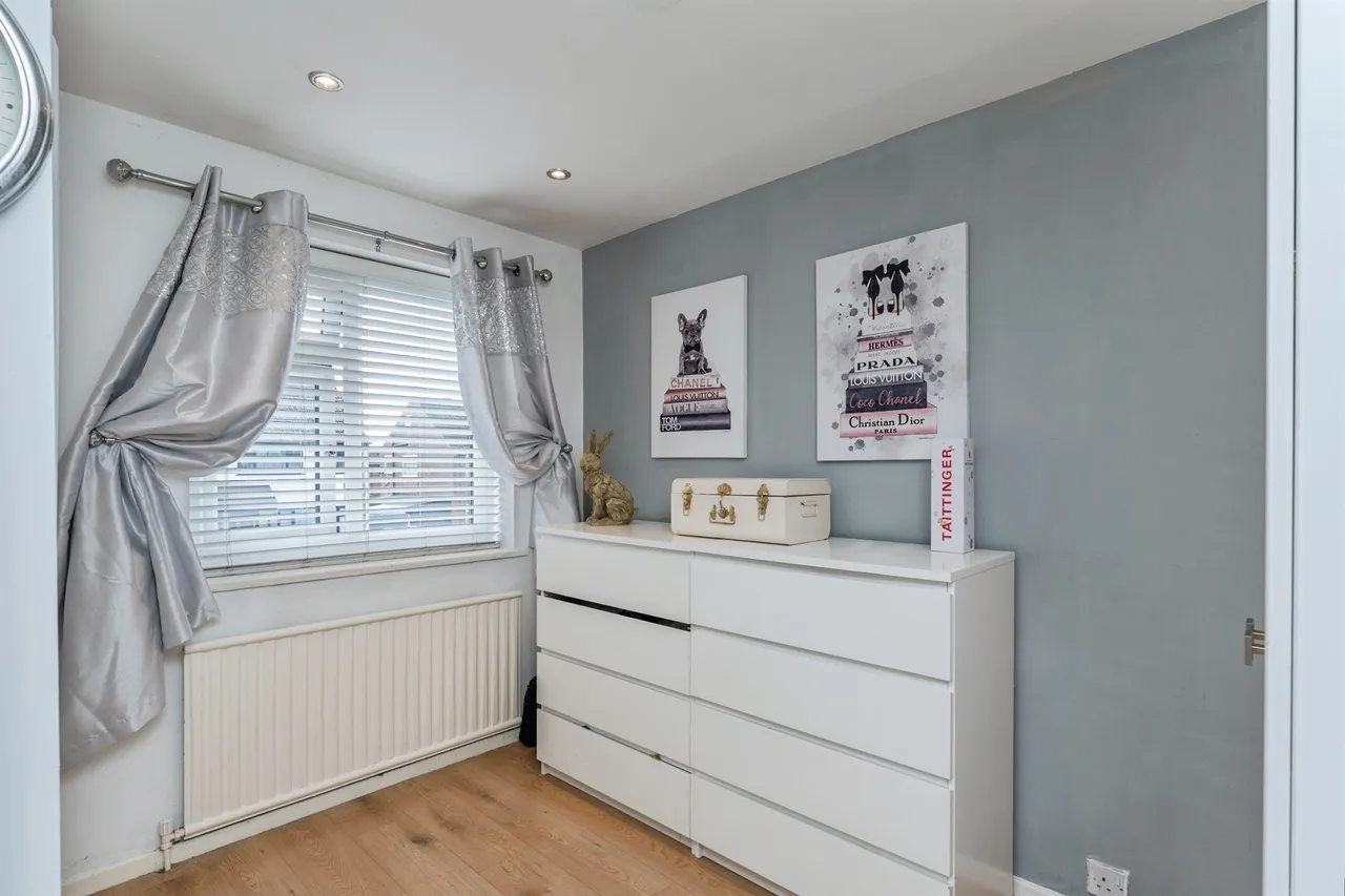 Buckingham Avenue, Vicars Cross, CH3, photo 14