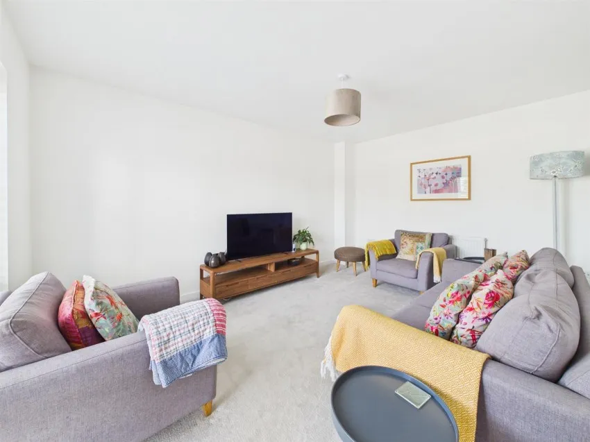 Porter Close, Longlevens, photo 3