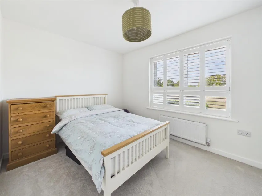 Porter Close, Longlevens, photo 19