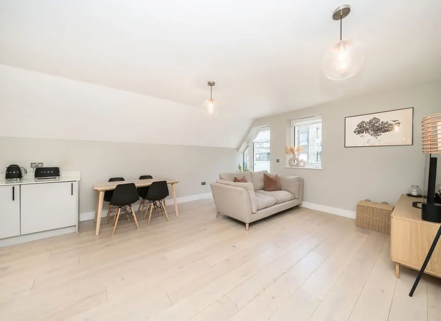 Fassett Road, Kingston Upon Thames, KT1, photo 2