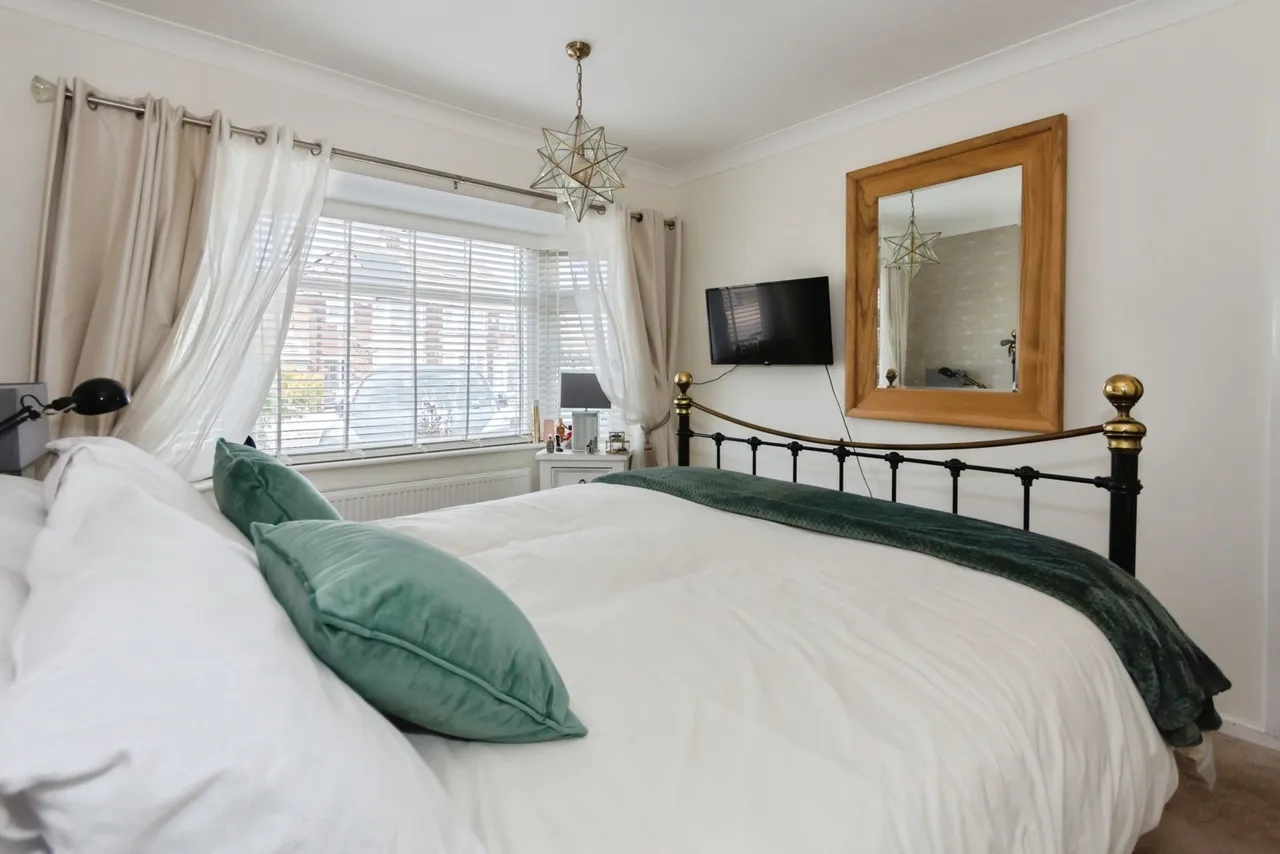 Corbett Road, Hollywood, B47, photo 9