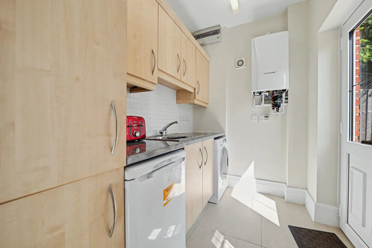 Marlborough Place, Lutterworth, LE17, photo 23