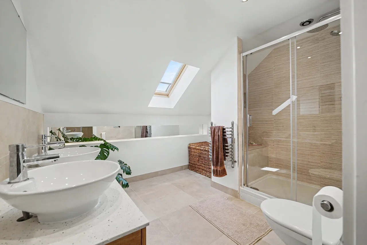 Marlborough Place, Lutterworth, LE17, photo 47
