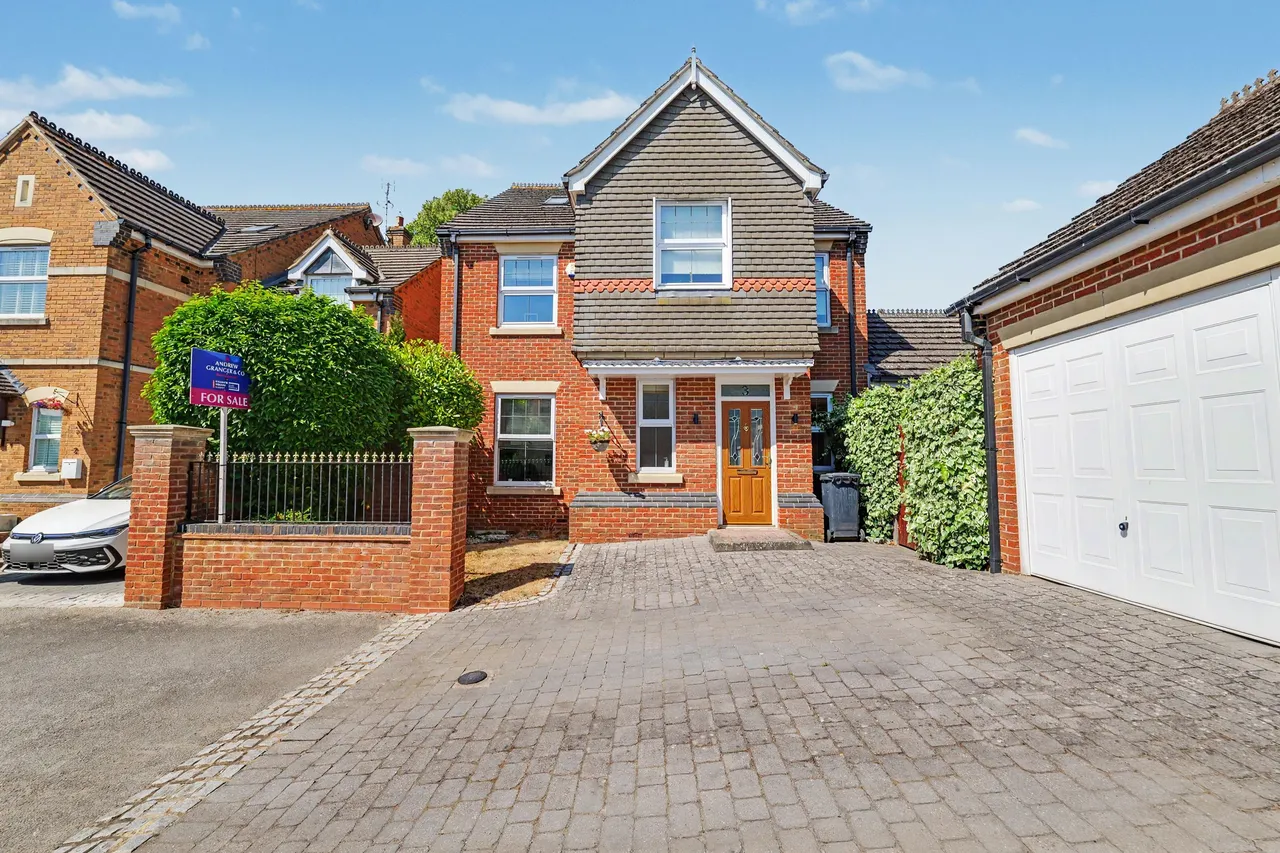 Marlborough Place, Lutterworth, LE17, photo 52