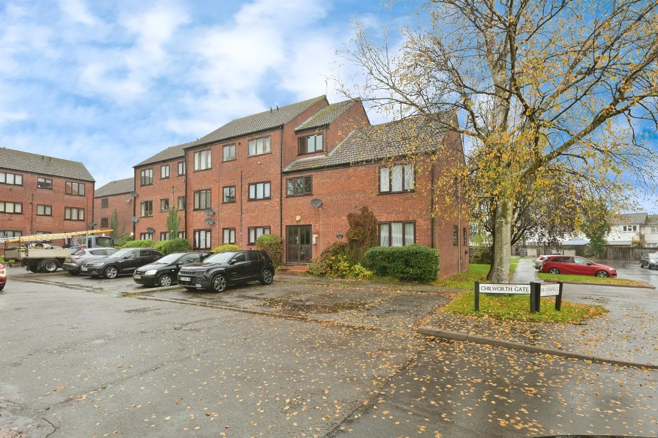Chilworth Gate, Broxbourne, photo 3